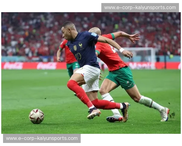 激情无限,尽在掌握——足球直播带你领略绿茵场上的无限精彩 激情无限,尽在掌握——足球直播带你领略绿茵场上的无限精彩