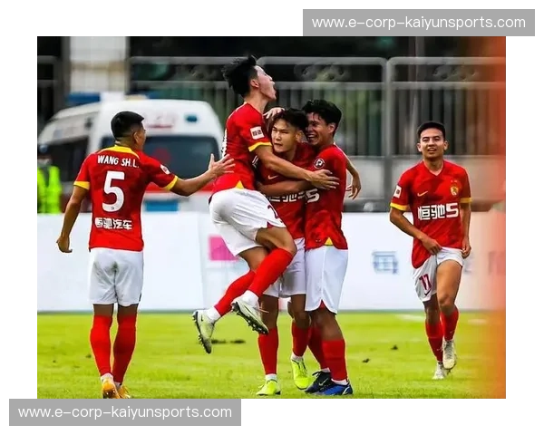 中甲直播间：把握每一次冲击中超的心跳时刻